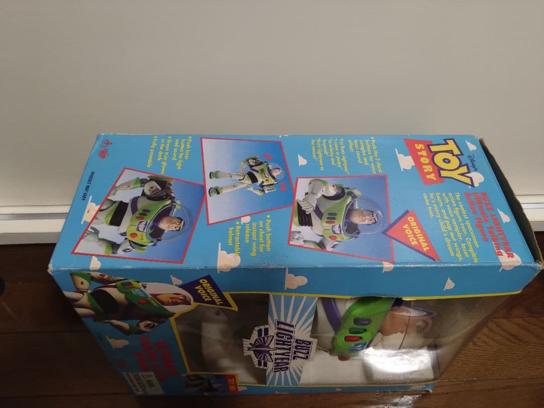 箱付き、初代バズライトイヤー！英語バージョン！清掃、電池交換済！