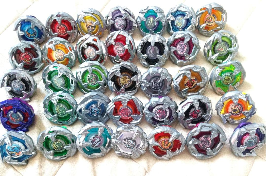 ベイブレードX 引退品 ベイ35個セット