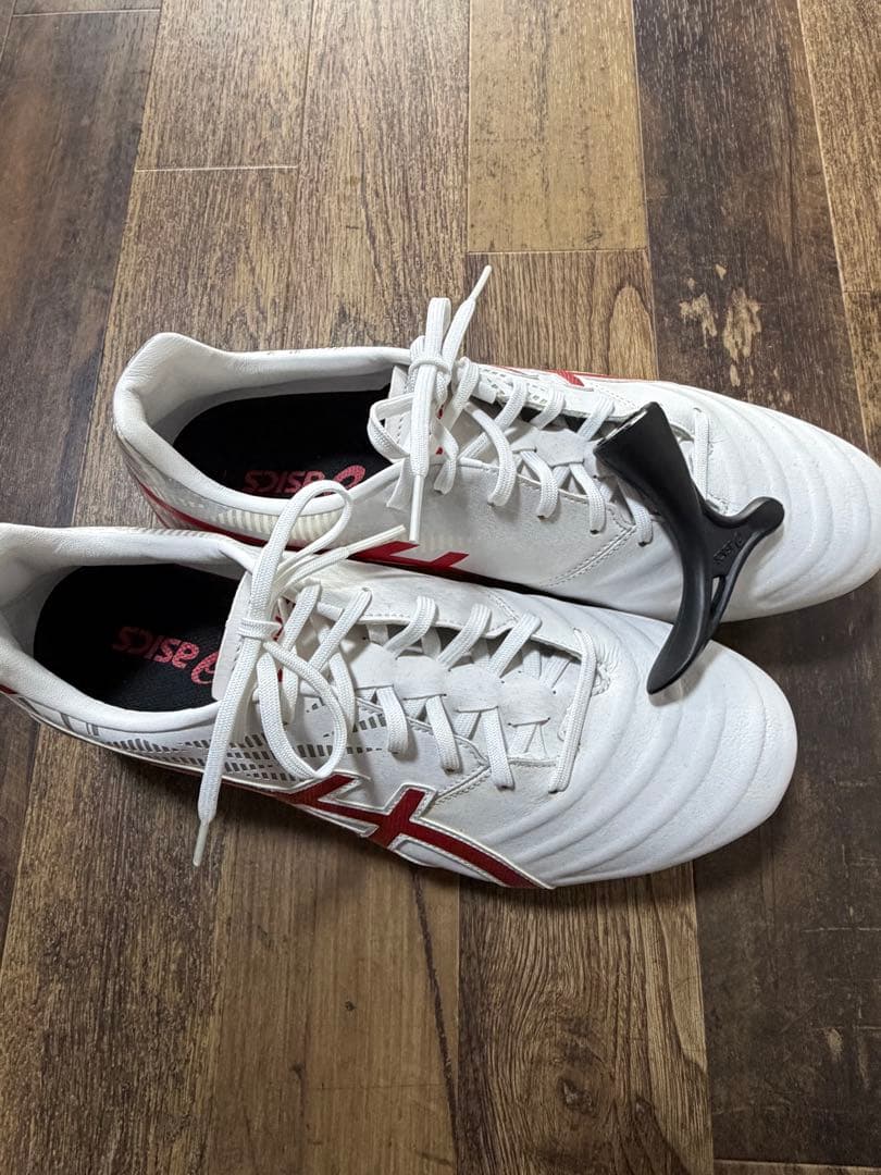 ASICS ラグビーシューズ ホワイト/レッド