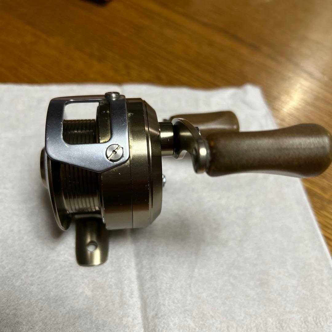 ダイワバイキング極50 両軸リール　落とし込み　筏リール　タイコリール