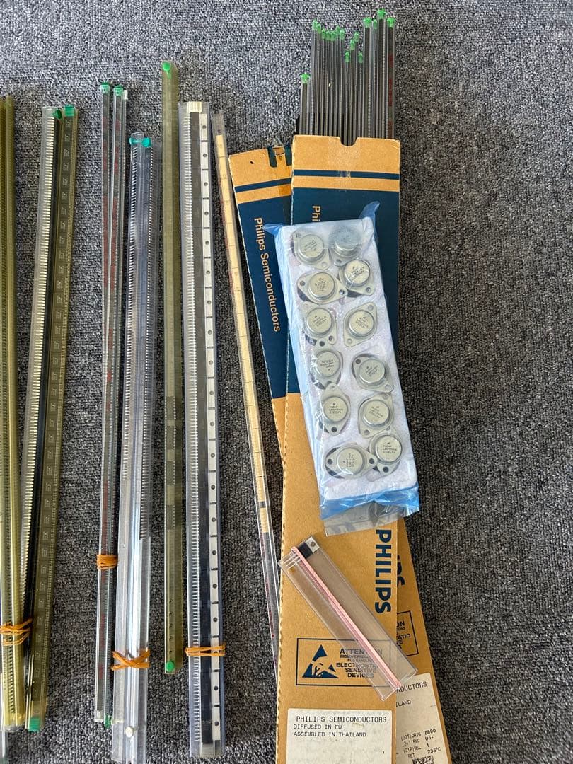 半導体　各種　v1