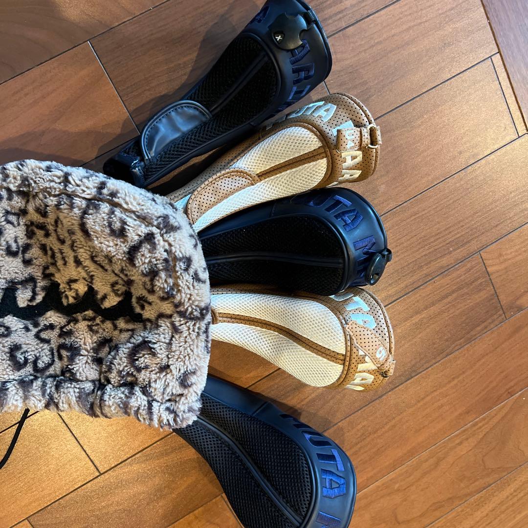 ムータマリン スタンド キャディバッグ 刺繍 エナメル ゴルフヘッドカバーセット