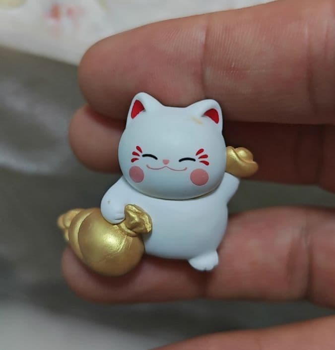 招き猫 フィギュア 白金 約5cm
