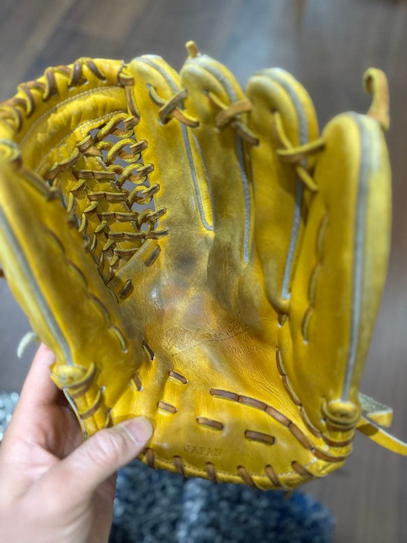 Wilson 硬式グローブ イエロー はとむねさん専用✨