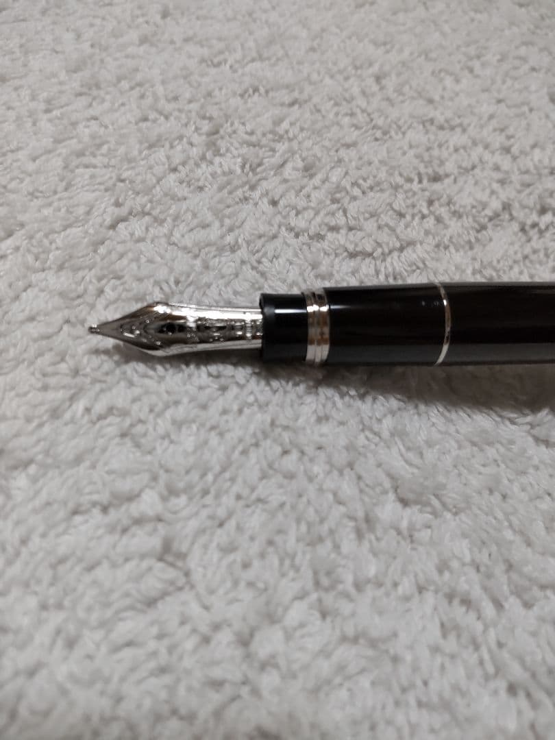 モンブラン114『モーツァルト』黒軸×銀の万年筆