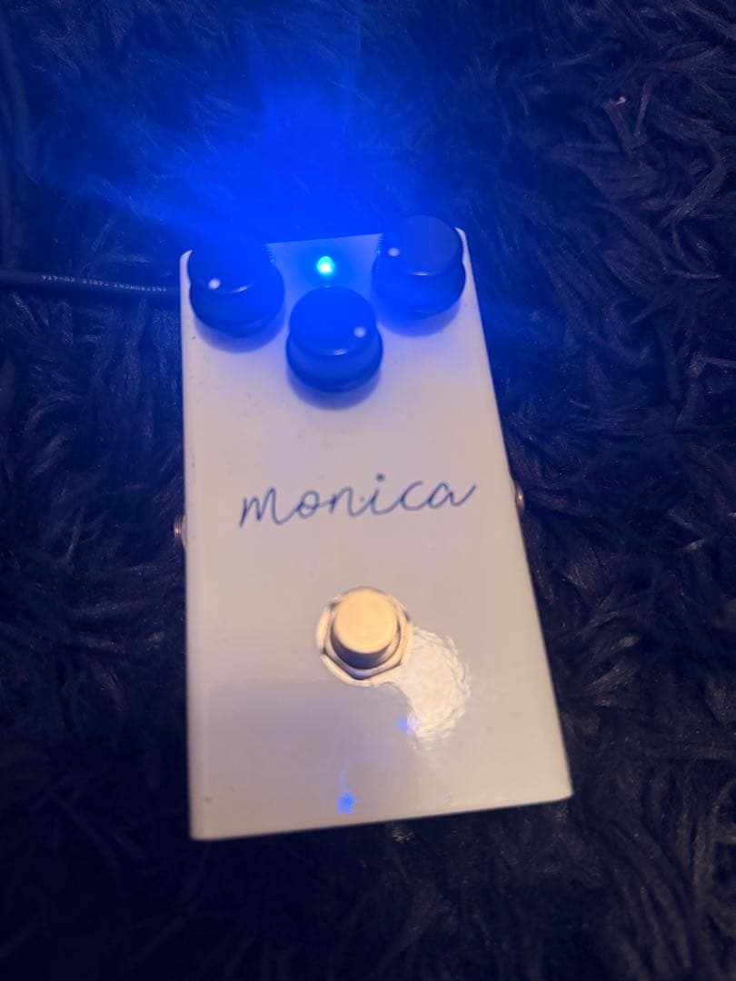 monica ギターエフェクター