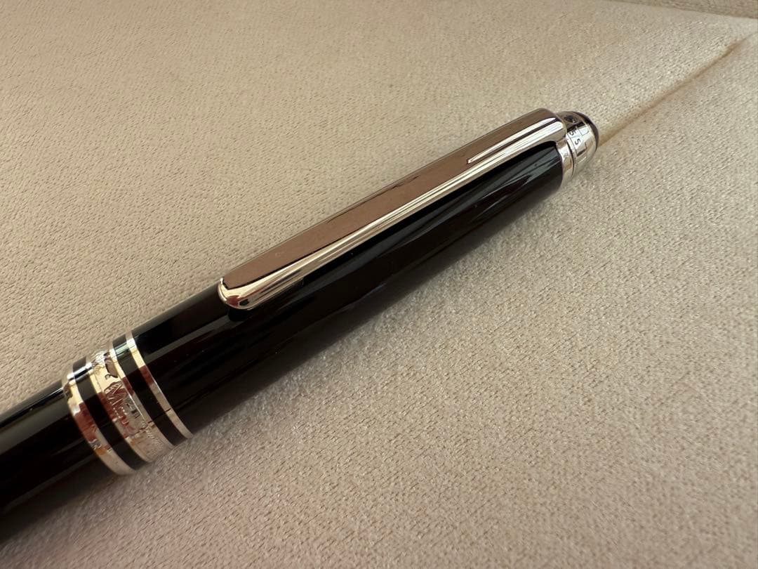 Mont Blancモンブラン ユニセフコレクション