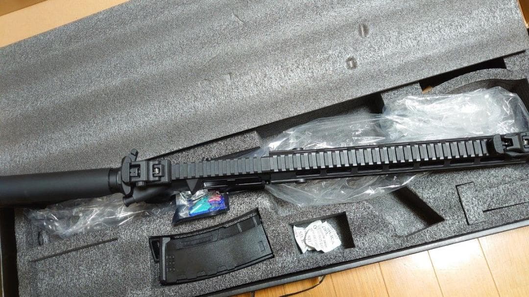 さ*ん様 東京マルイ ランサータクティカル Gen3 M4 ヘリオン 13インチ