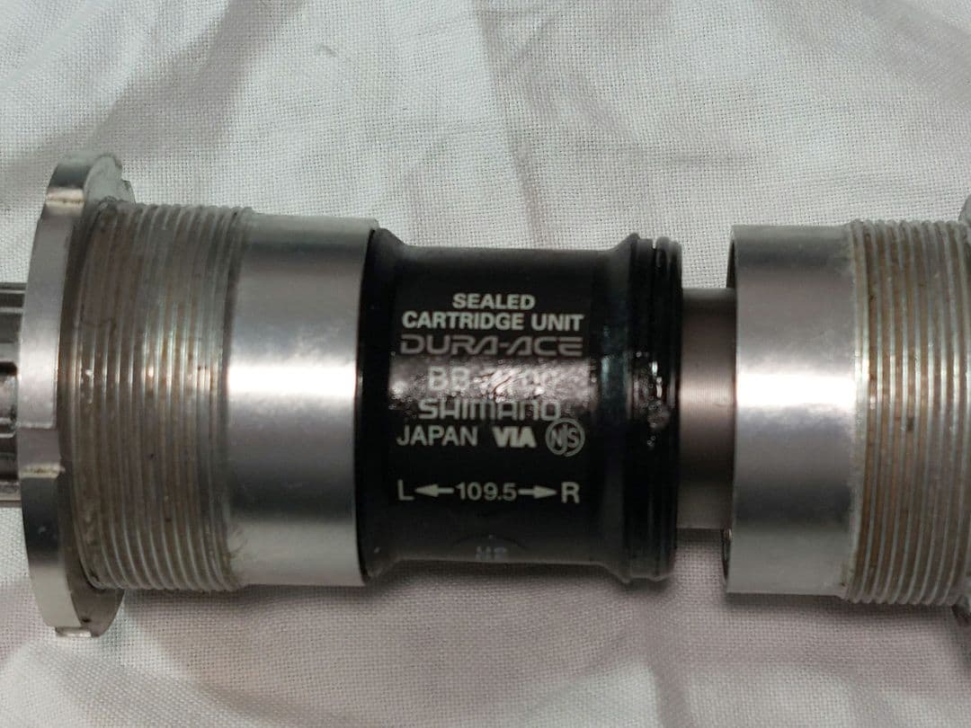 シマノクランク ボトムブラケット 競輪 njs セット