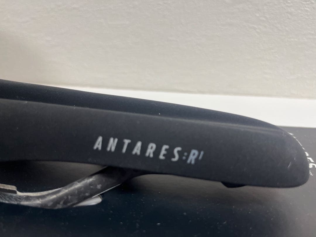 【新品未使用】fi'zi:k ANTARES R1 OPEN カーボンレール