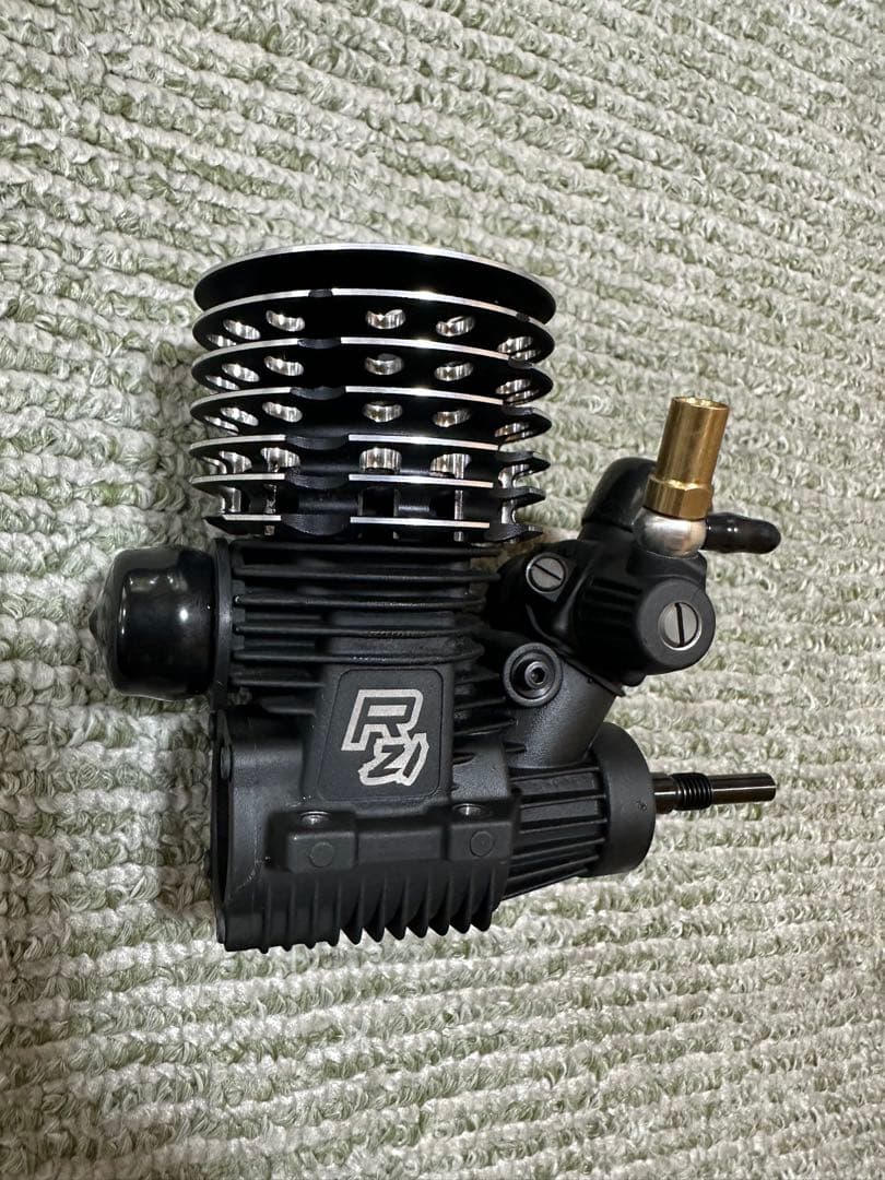 1／8エンジン　SMJカブト　ビルドアップパーツ付き