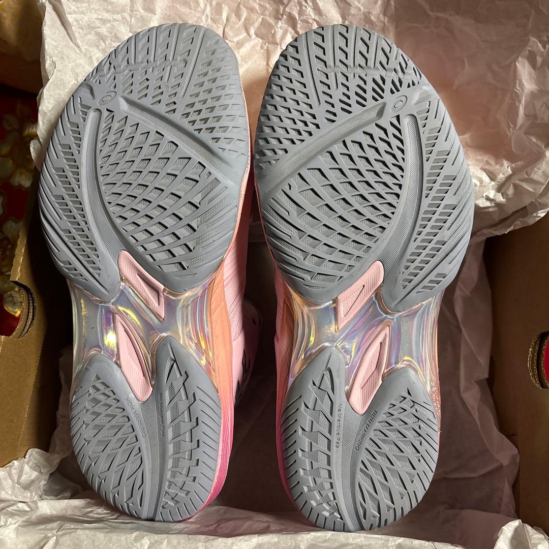 SKY ELITE FF3 ピンク シューズ 高橋藍シグネチャーモデル