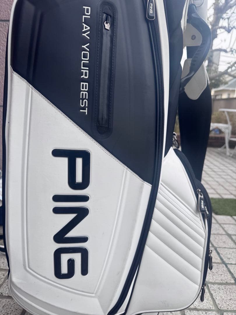 PING キャディバッグ ホワイト ブラック　カバーのボタン無し