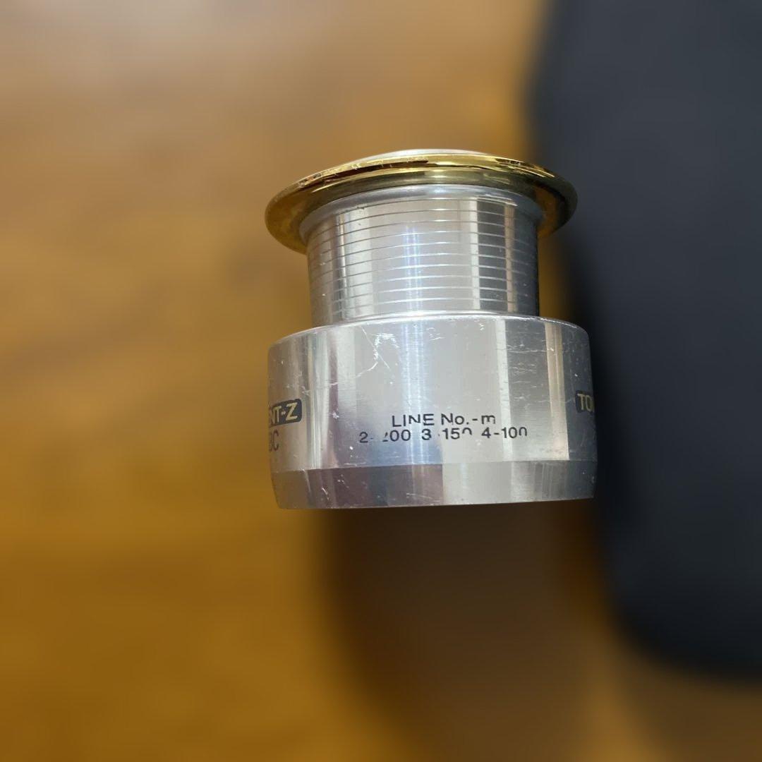 Daiwa Tournament-Ｚ2500 LBC リール 収納ケース付き