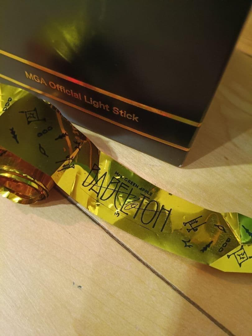 ミセス☆MGAOfficialLightStick☆金テープ２ｍタンブラーセット