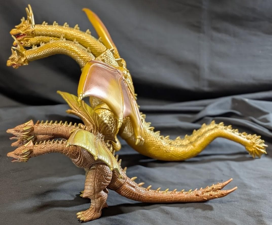 キングギドラ＆白亜紀ギドラ「平成モスラ３」登場怪獣（バンダイ）ソフビ２体セット