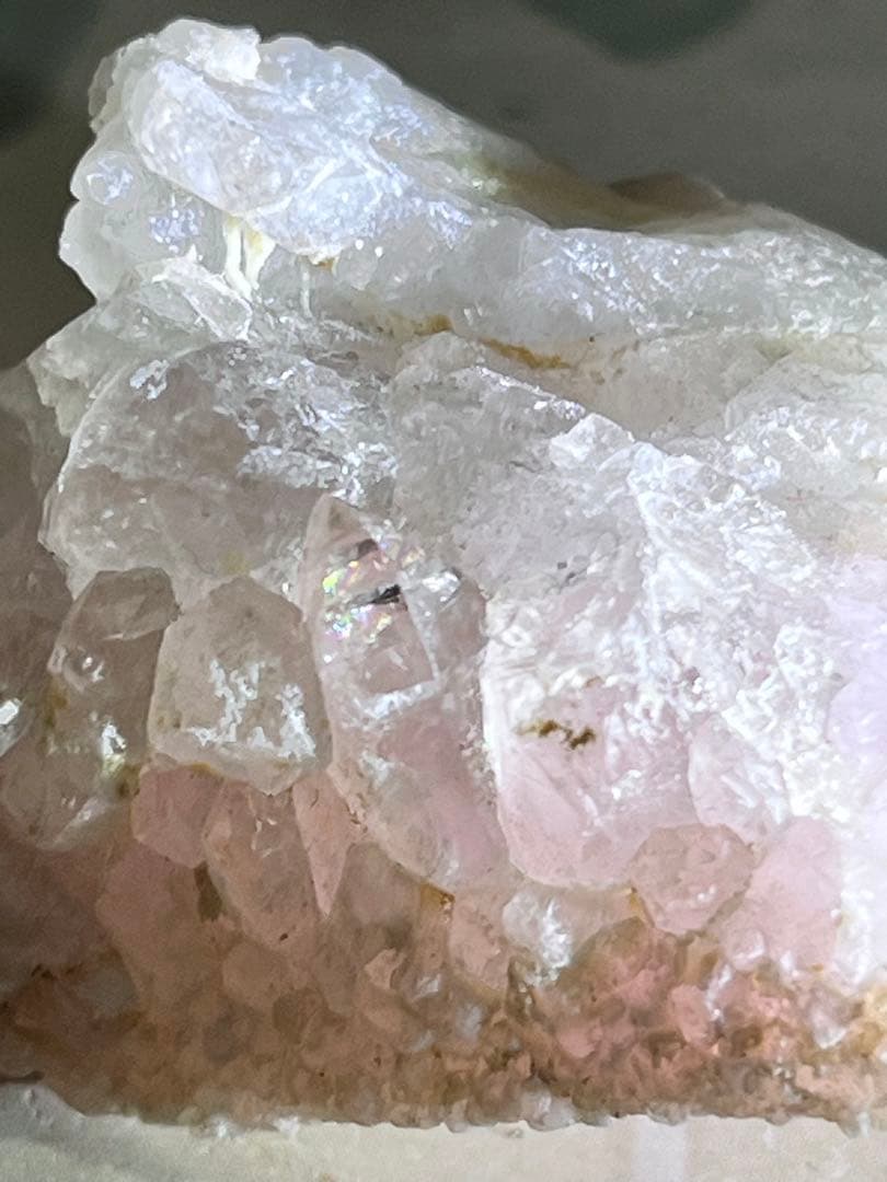 【希少】結晶体　ローズクォーツ　クラスター　紅水晶　原石