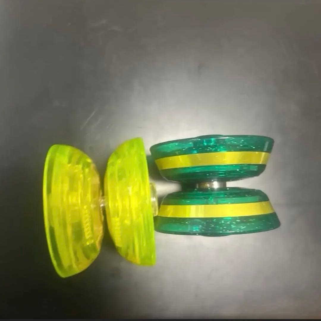 謎のハイパークラスターとスピードファルコン　バラ売り不可　コメントから若干値下可