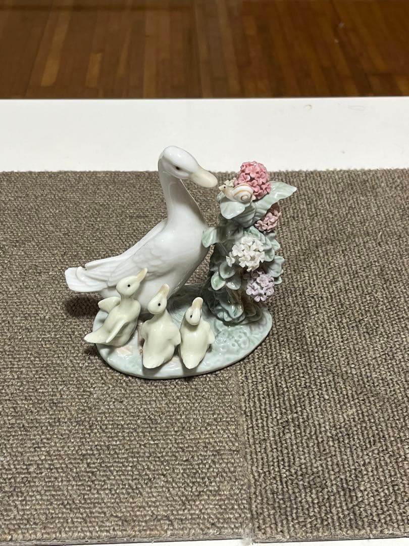 リャドロ　Lladro 陶器人形　カタツムリとアヒルたち