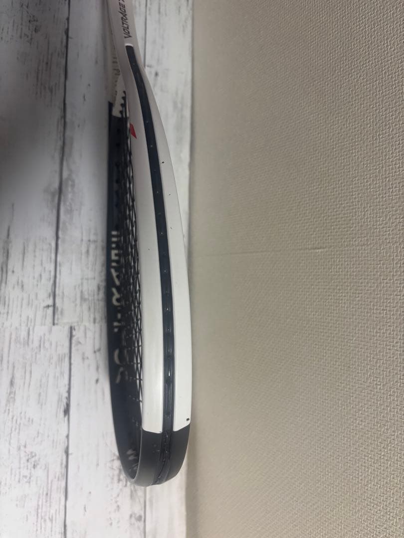 [本日限定価格]YONEX VOLTRAGE 7VS