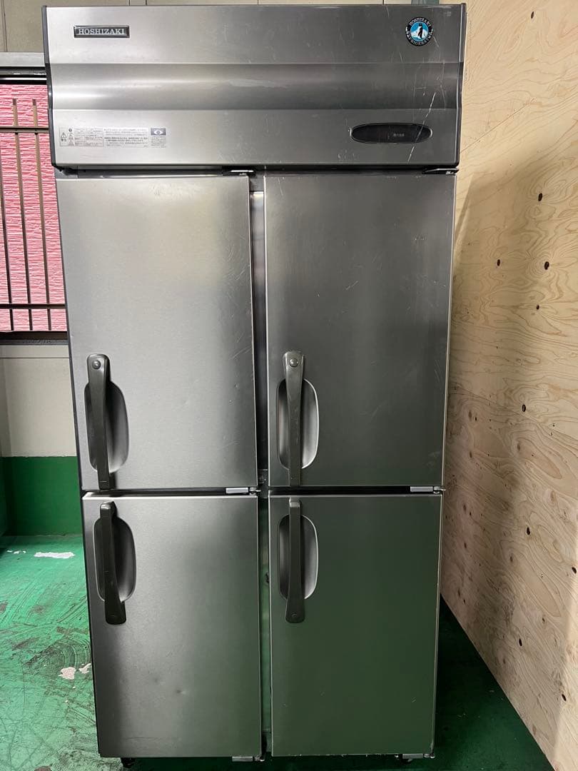 2010年ホシザキ縦型冷蔵庫