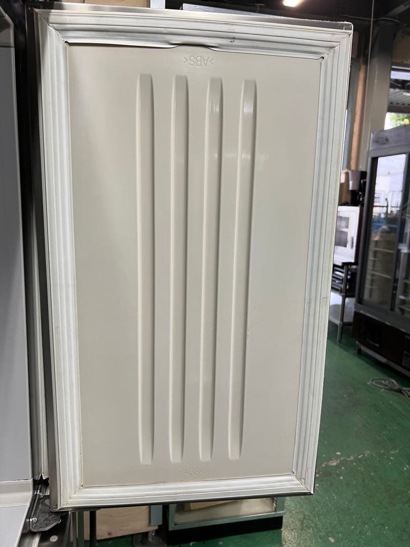 2010年ホシザキ縦型冷蔵庫