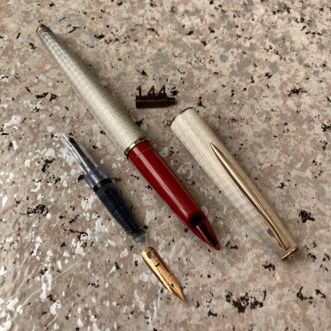 #144 オーバーホール済み 万年筆 PILOT パイロット 18k