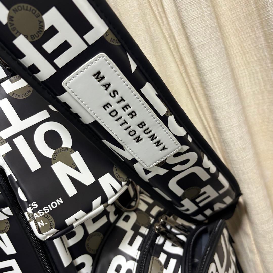 マスターバニーエディション総柄プリントキャディバッグ新品未使用ポーチ付き