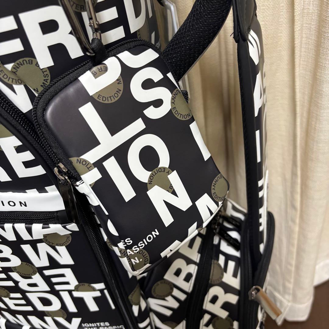 マスターバニーエディション総柄プリントキャディバッグ新品未使用ポーチ付き