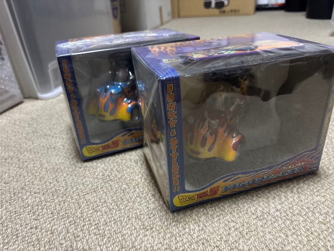 ドラゴンボールZ フィギュア＆カー 2個セット　悟空&悟天　悟飯&ビーデル