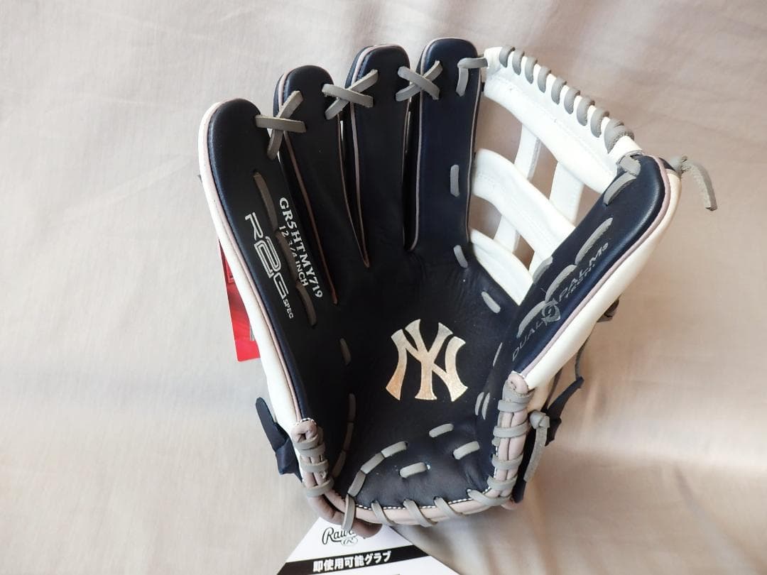 新品◆Rawlings NYヤンキース 外野手用/野球/グラブ◆左