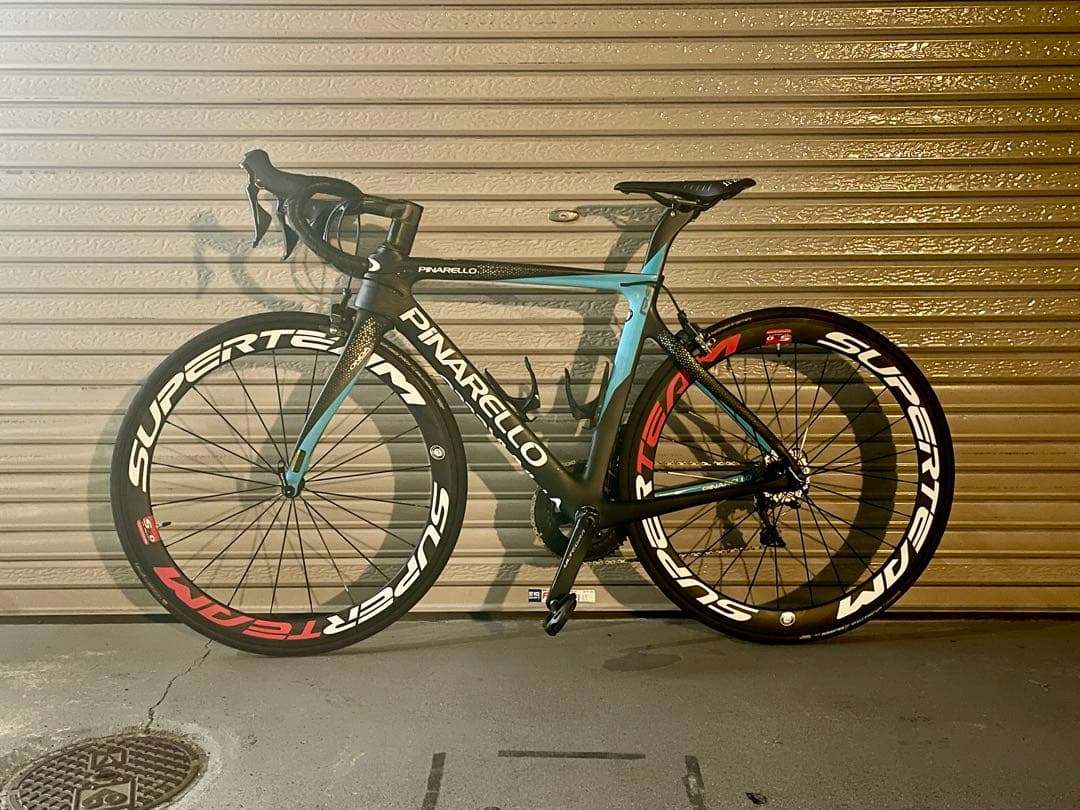 美品PINARELLO GAN RS 2018年モデル