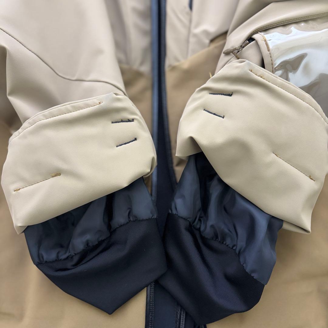 DESCENTE デサント　スキーウェア　ジャケット　Lサイズ