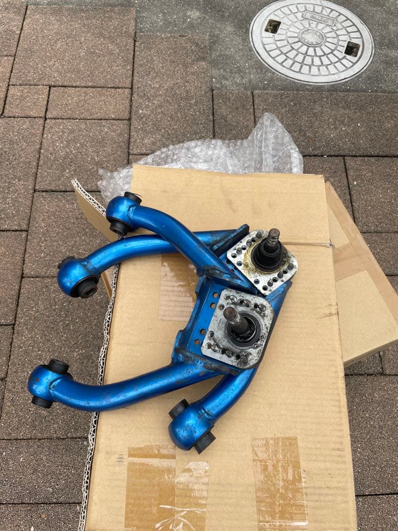 JZX100 クスコ アッパーアーム 書類もあります。