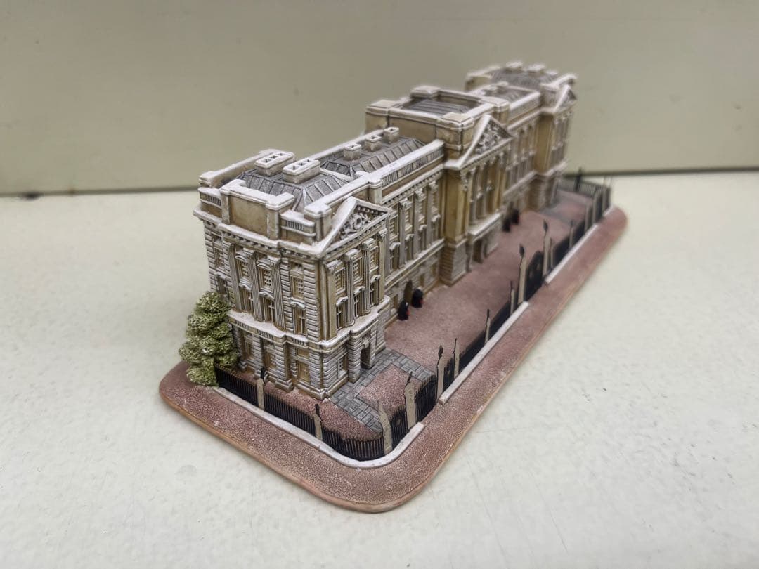 バッキンガム宮殿 リリパットレーン Backingham Palace