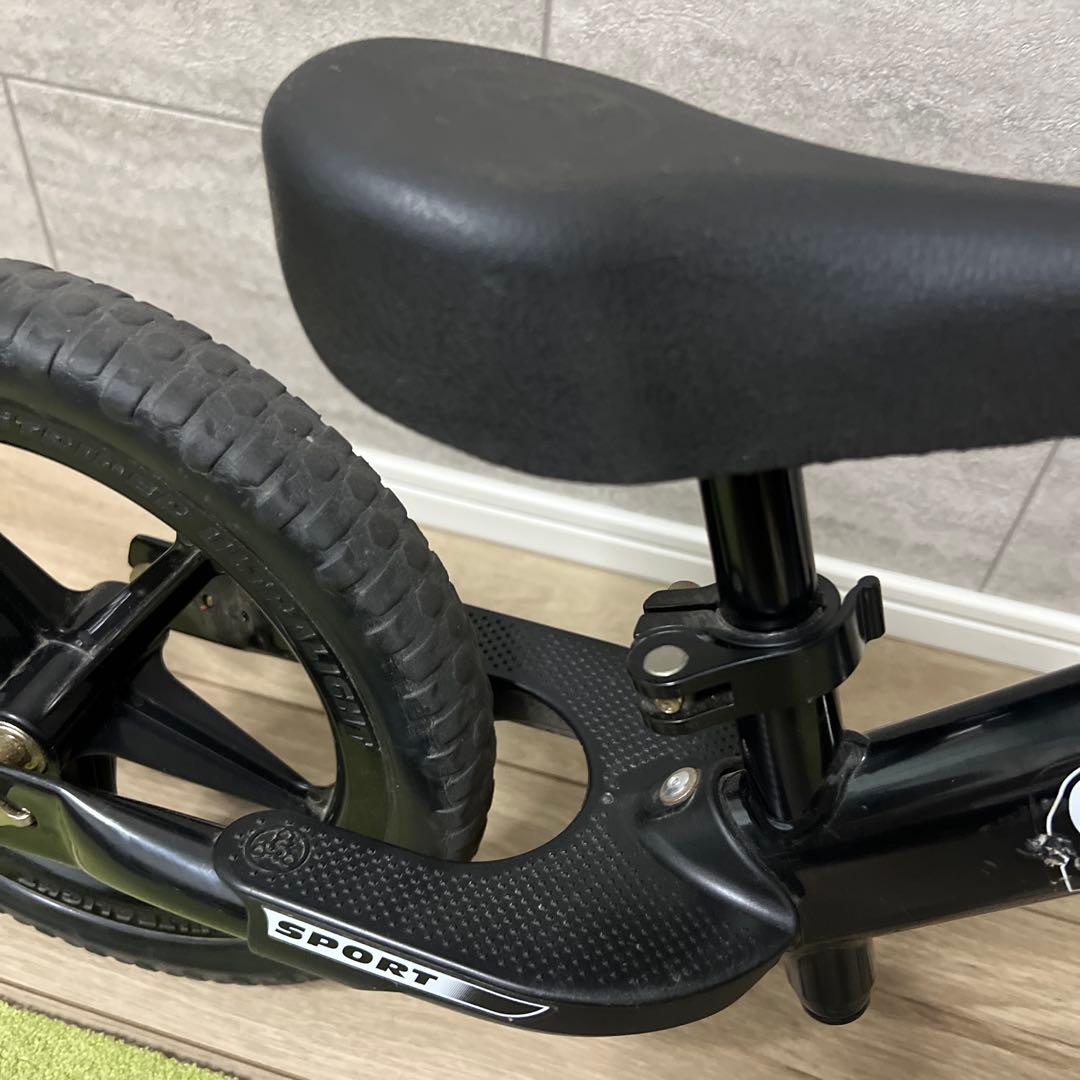 N*Y様 STRIDER SPORT バランスバイク ブラック 12インチ