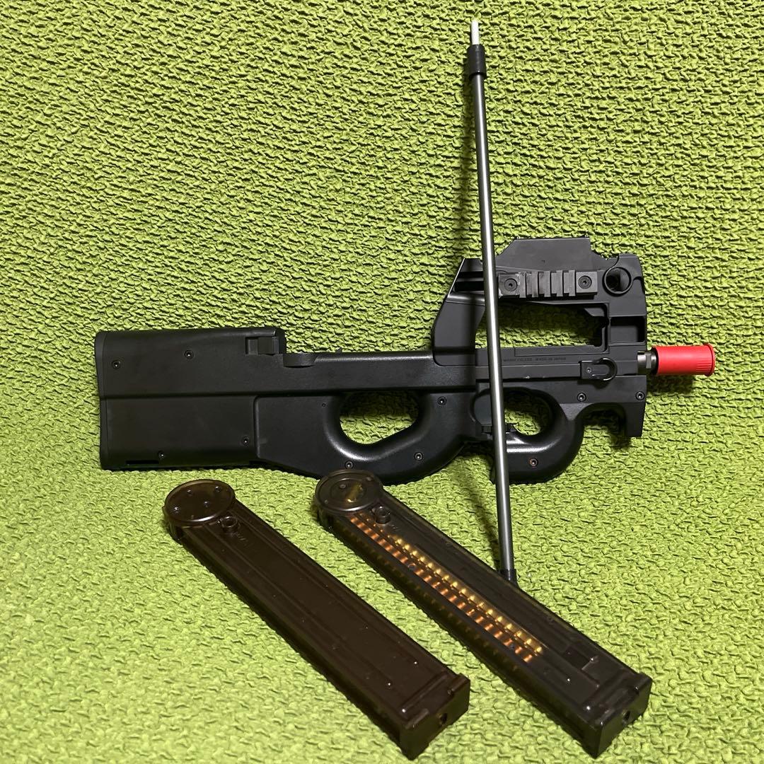 期間限定特価　東京マルイ エアガン P90 18歳以上HOPUP電動ガン