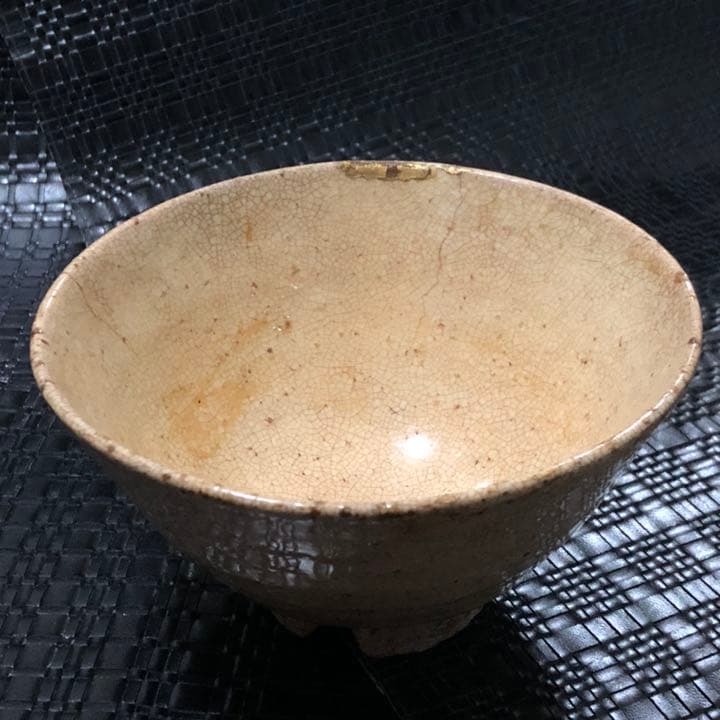 古美術品◼️かなり古そうな萩焼？の抹茶茶碗が蔵から出て来た。