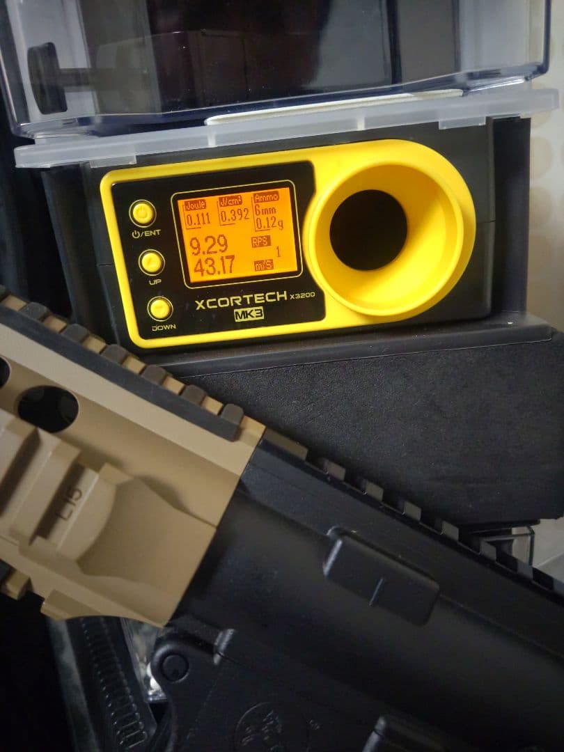 東京マルイ　10禁電動ガン　ライトプロ【M4 CQB　タンカラー】