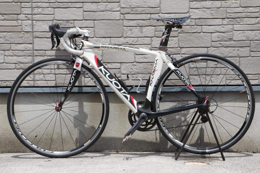 引き取り限定♪KUOTA♪KHARMA♪Race♪カーボンフレーム♪クオータ♪