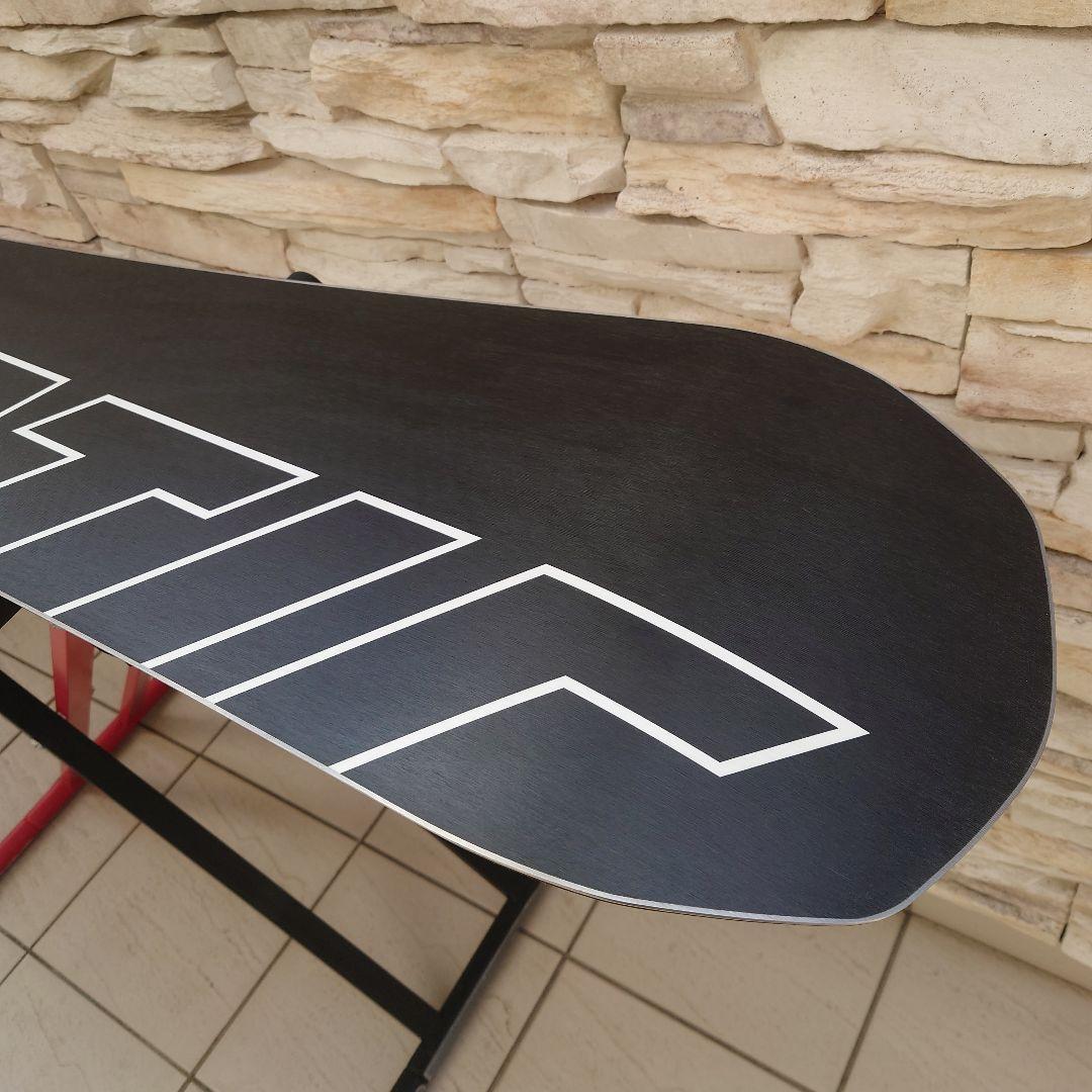 FANATIC/FTC美品スノボー板153センチ（実測151㌢）20-21