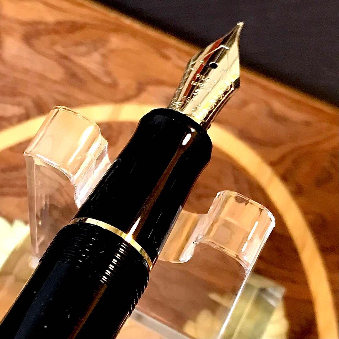 ☆超お勧め☆素晴らしいパイロットカスタム万年筆74（SM)☆書き味最高