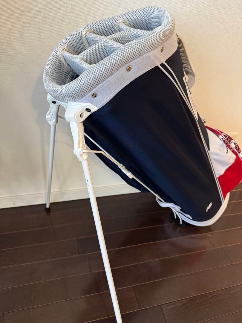 New Balance ゴルフバッグ　新品ヘッドカバー付き(ドライバー用)