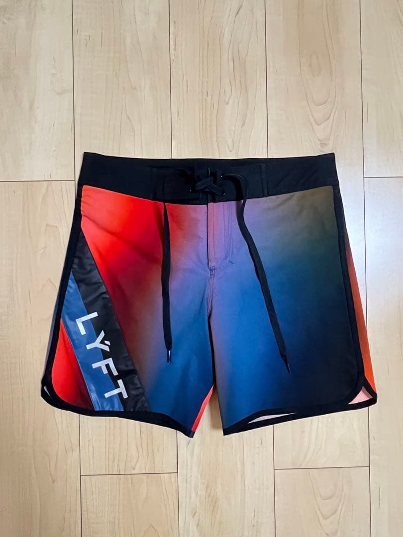 リフト　ステージショーツ　Mサイズ　LÝFT