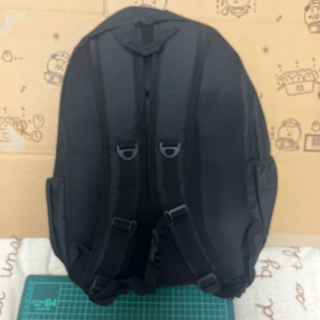 三人称 リュック