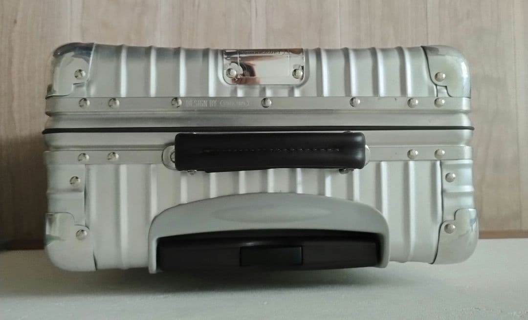 ◎希少★美品★RIMOWAリモワ★クラシックフライト機内持込み2輪TSAキャビン