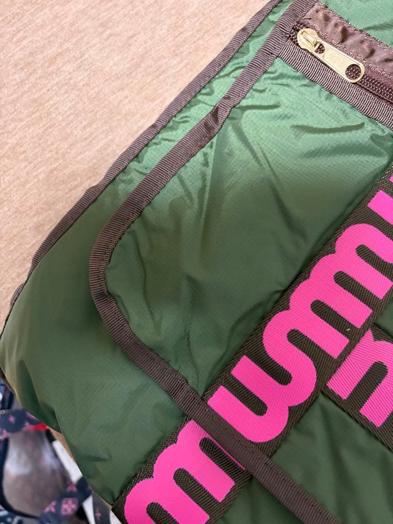 ドリカム　WMMW オリーブグリーン　バック