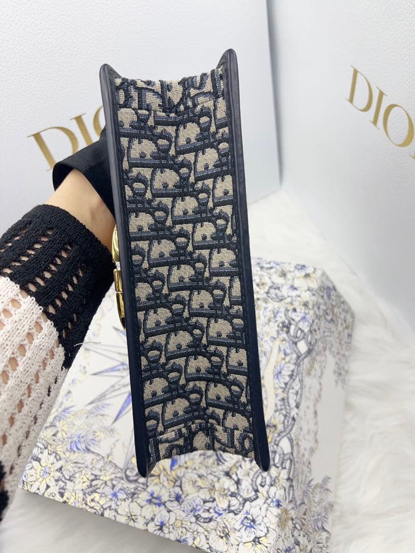 年末年始価格【実写画像】 ショルダーバッグ ネイビー/ベージュ