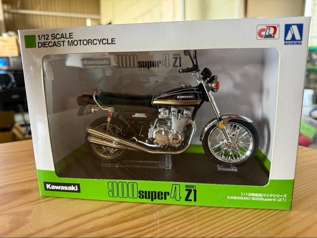 S875 Kawasaki 900super4 Z1 1/12スケールモデル