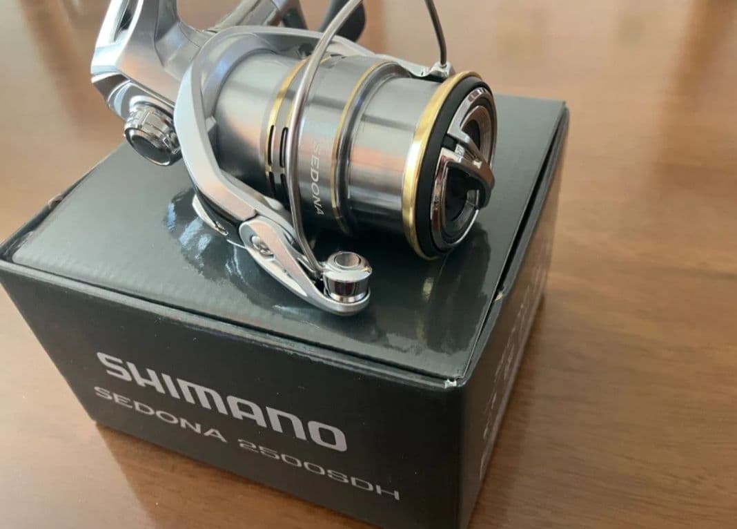 【新品未使用】シマノ　23セドナ　2500SDH 豪華おまけ付き